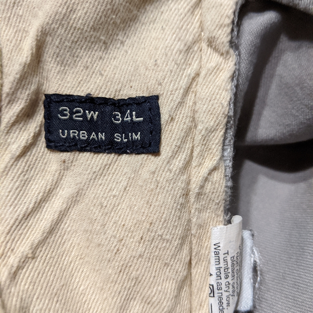 JCrew Broken-in Chino - slim fit. 32/34